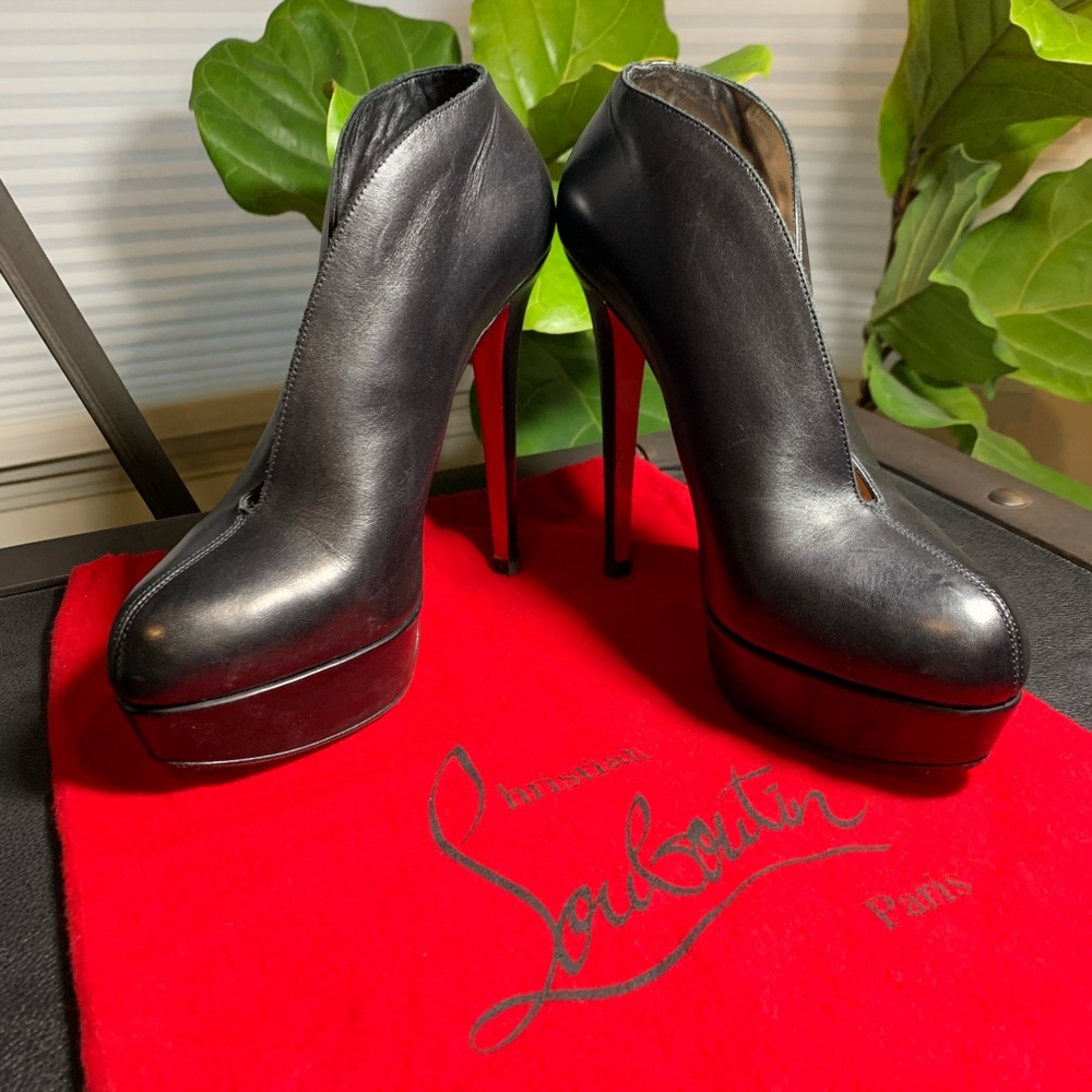 Christian Louboutin Split Vamp Leather Booties 38